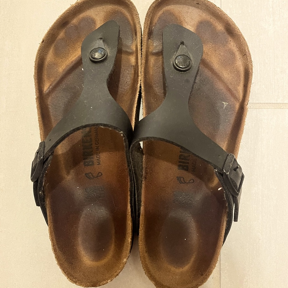 Birkenstock Black Sandal Size 38 (US 7-8)